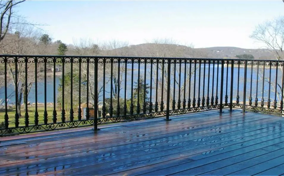 Galvanized Steel Pipe and Wrought Iron Balustrade for Stair or Outdoor Balcony Railing Fence